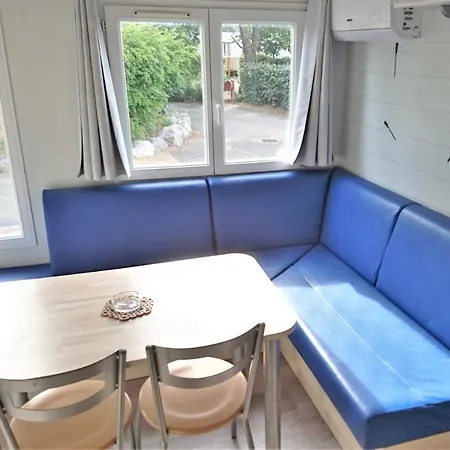Mobil 4 Personnes Confort